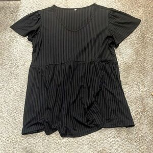 MATERNITY short sleeve blouse